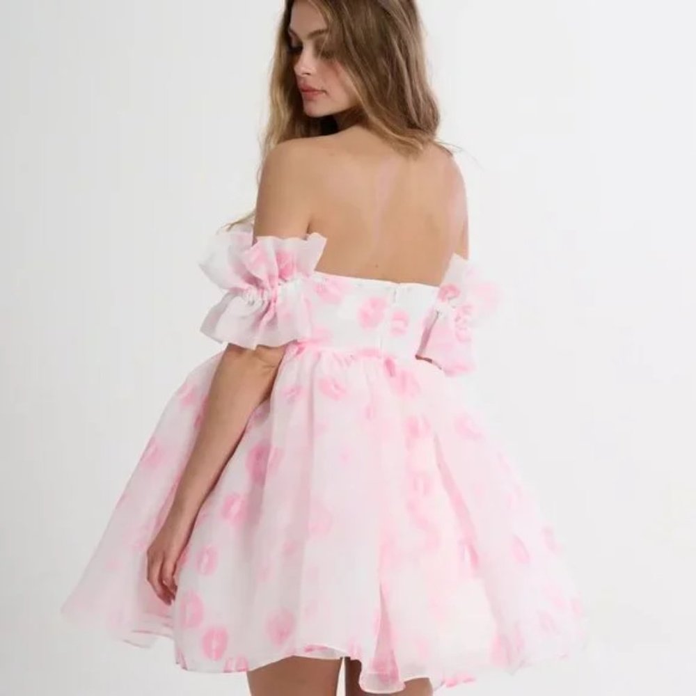Selkie Pink and White Mini Dress - Picture 2 of 8